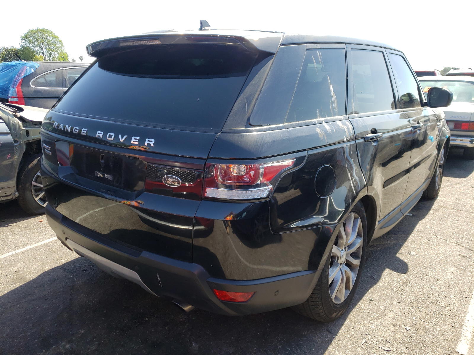 Photo 4 from auction – 2016 LAND ROVER RANGEROVER with VIN SALWR2EF8GA562847