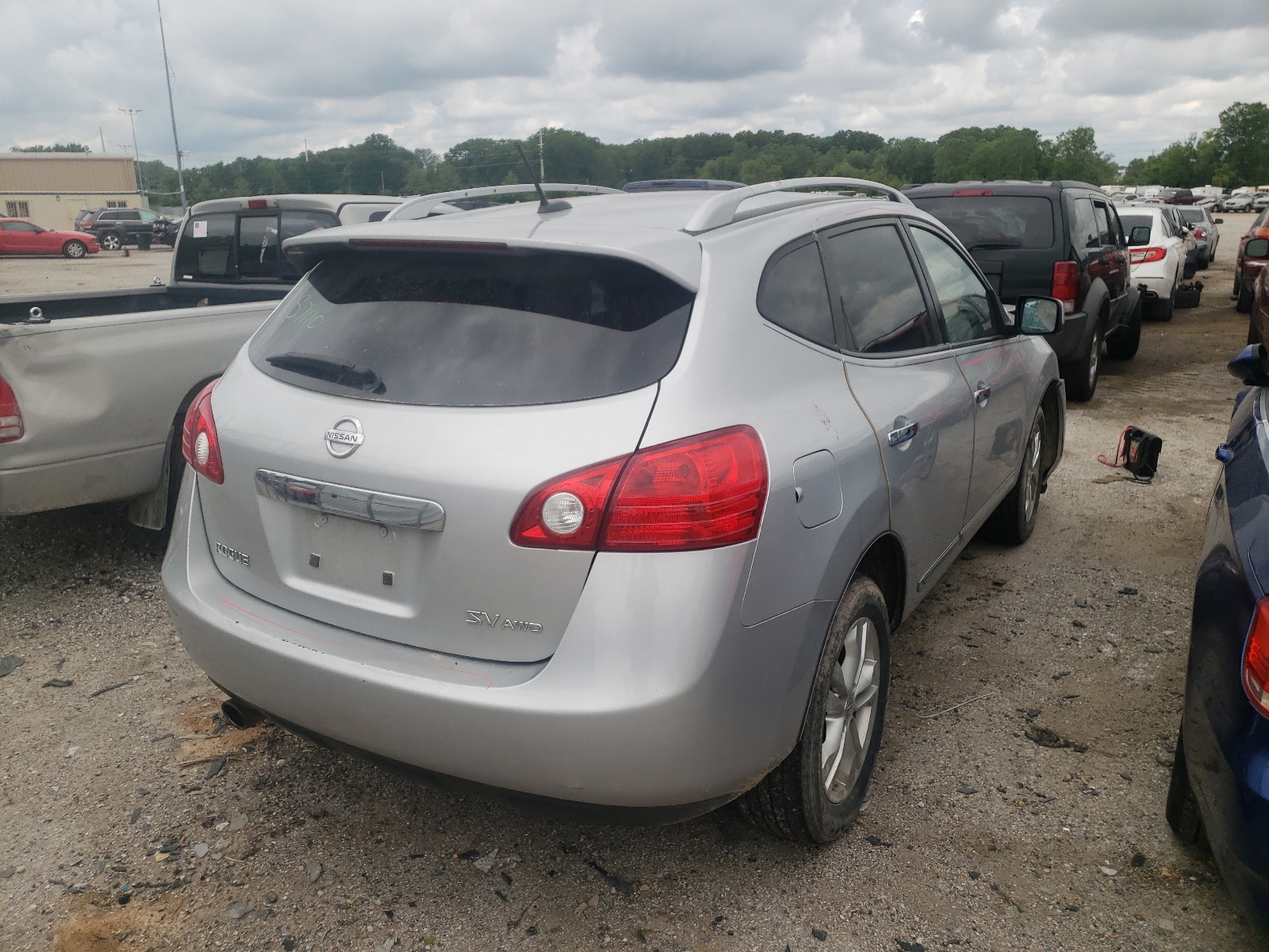 Photo 4 from auction – 2013 NISSAN ROGUE with VIN JN8AS5MV9DW130271
