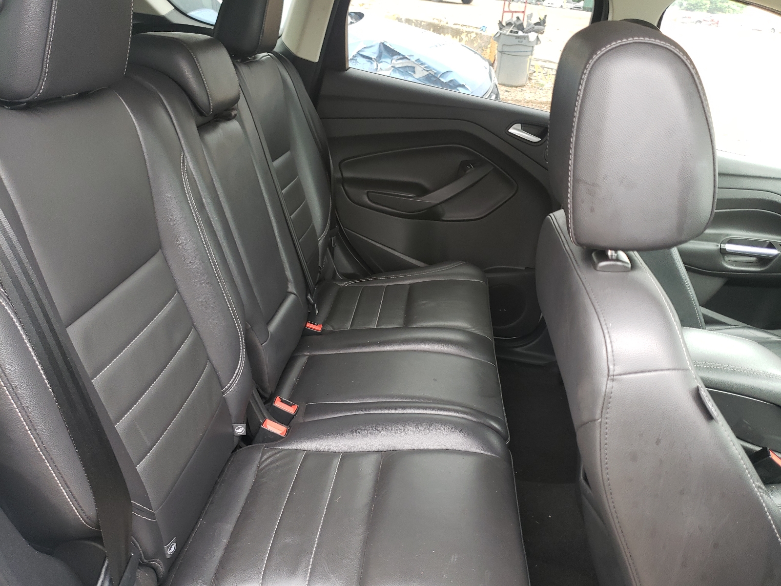 Zdjęcie 6 z aukcji – 2016 FORD ESCAPE TIT z VIN 1FMCU9J99GUB37360