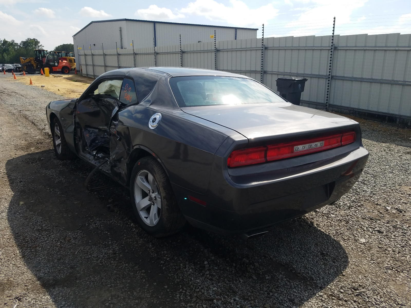 Photo 3 from auction – 2014 DODGE CHALLENGER with VIN 2C3CDYAG2EH208609
