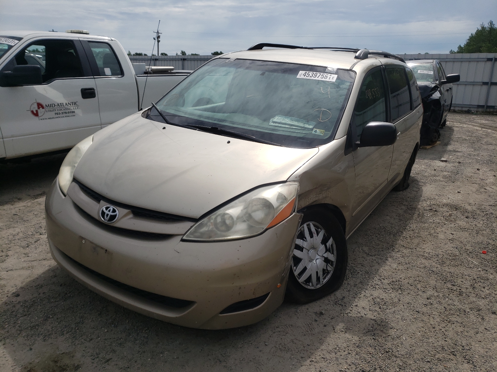Photo 2 from auction – 2008 TOYOTA SIENNA CE with VIN 5TDZK23C58S138984