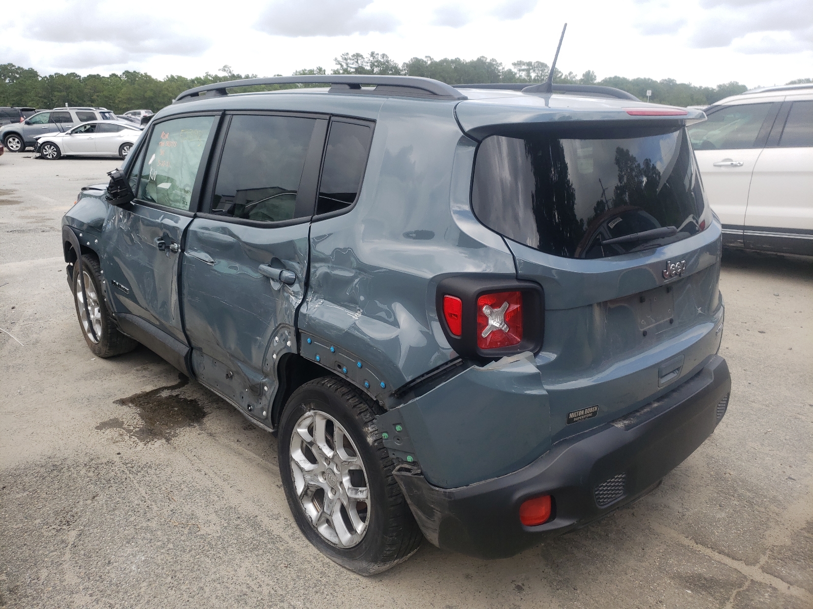 Photo 3 from auction – 2018 JEEP RENEGADE L with VIN ZACCJABB0JPH13197