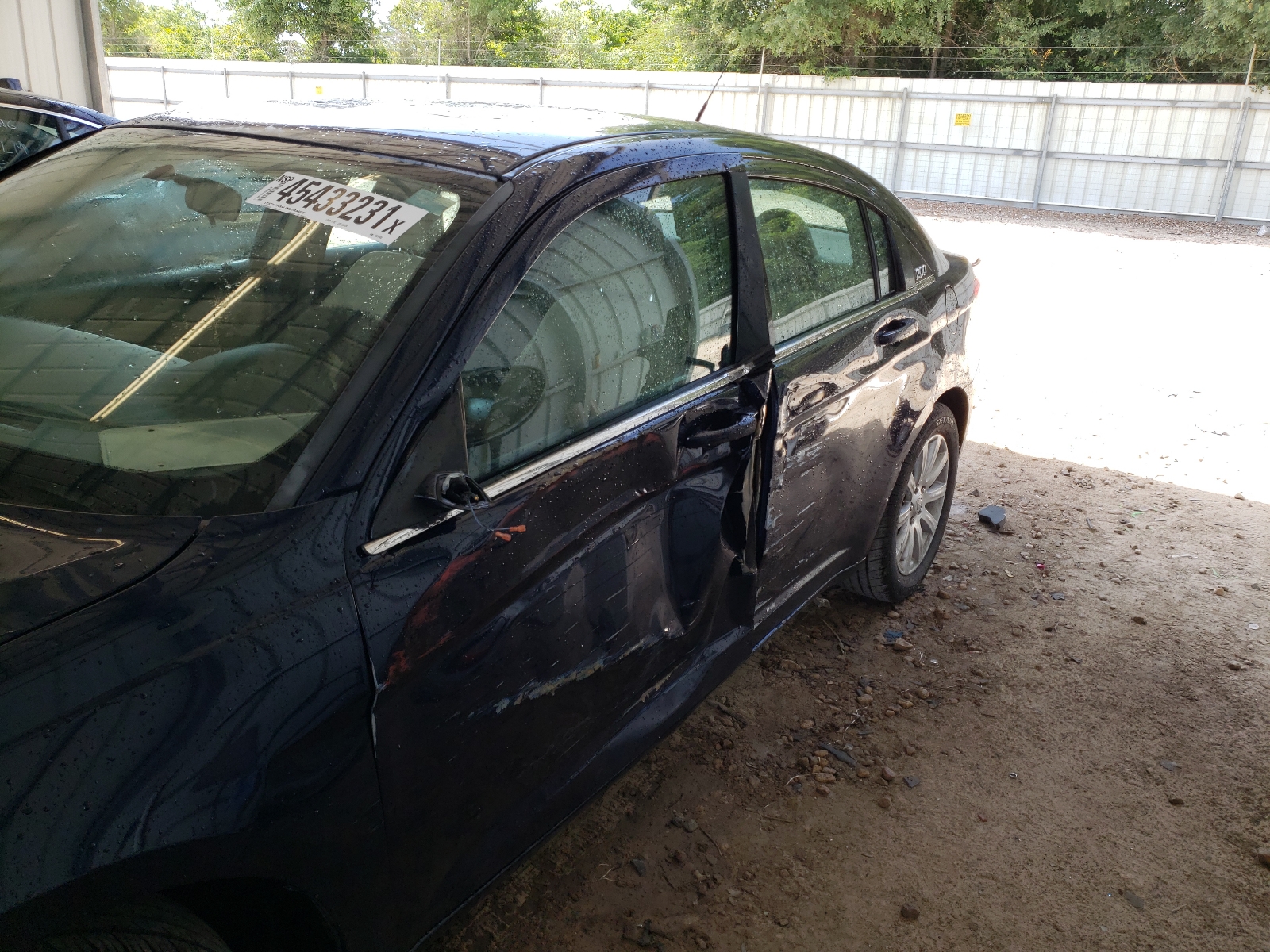 Photo 9 from auction – 2011 CHRYSLER 200 TOURIN with VIN 1C3BC1FG3BN503140
