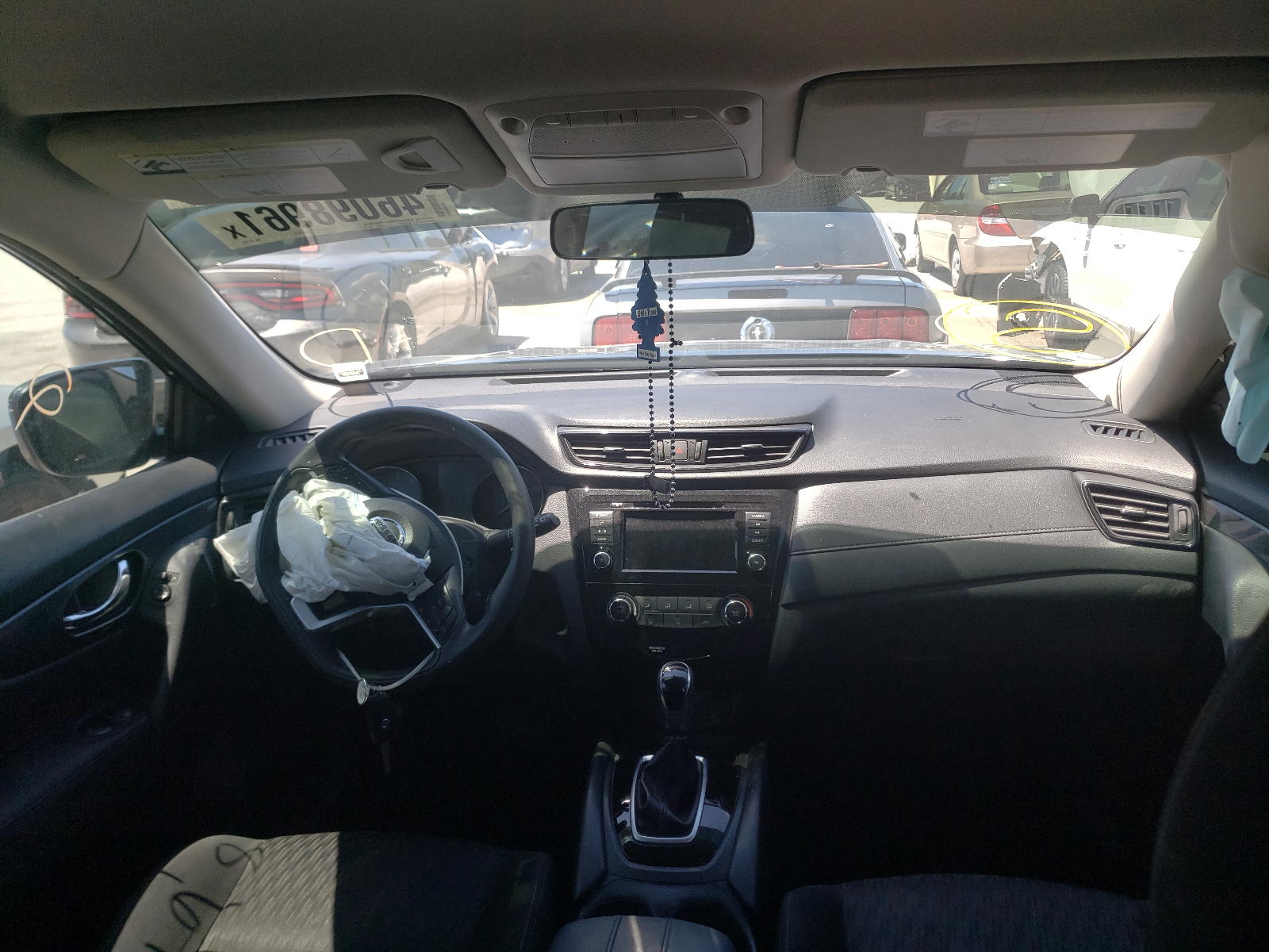Photo 9 from auction – 2018 NISSAN ROGUE S with VIN KNMAT2MT3JP621253