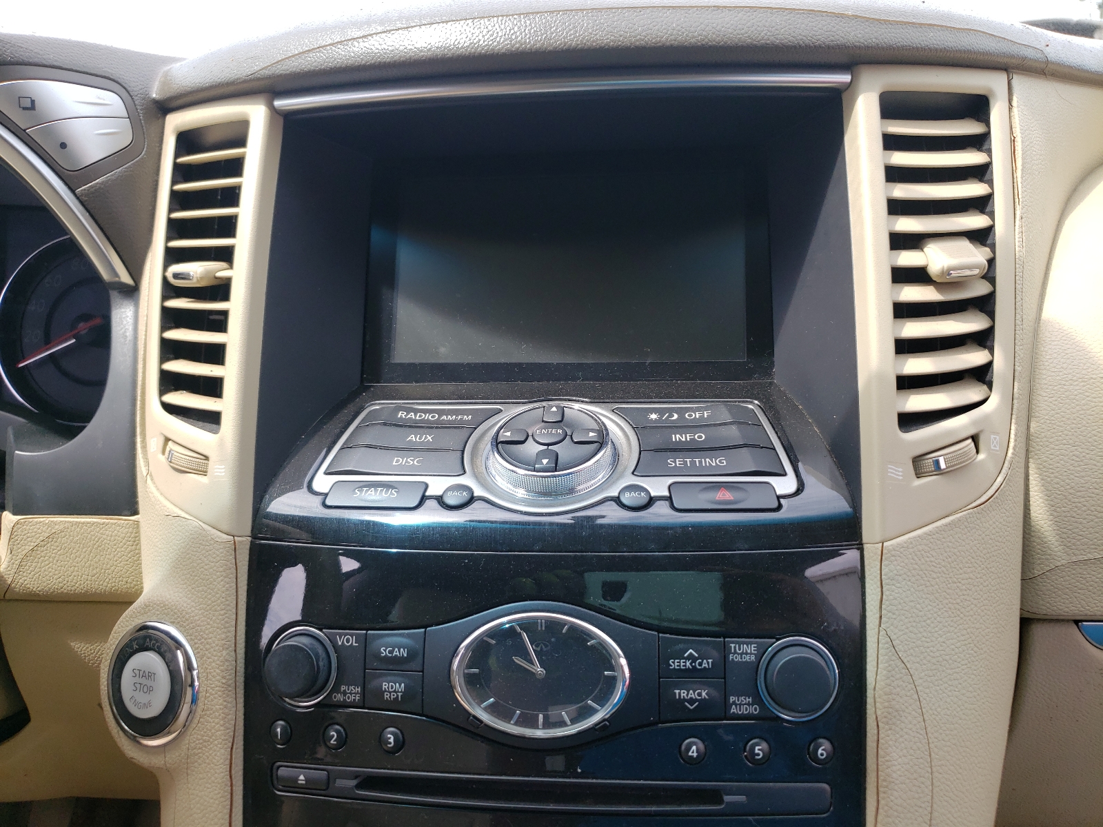 Photo 9 from auction – 2011 INFINITI FX35 with VIN JN8AS1MW2BM734318
