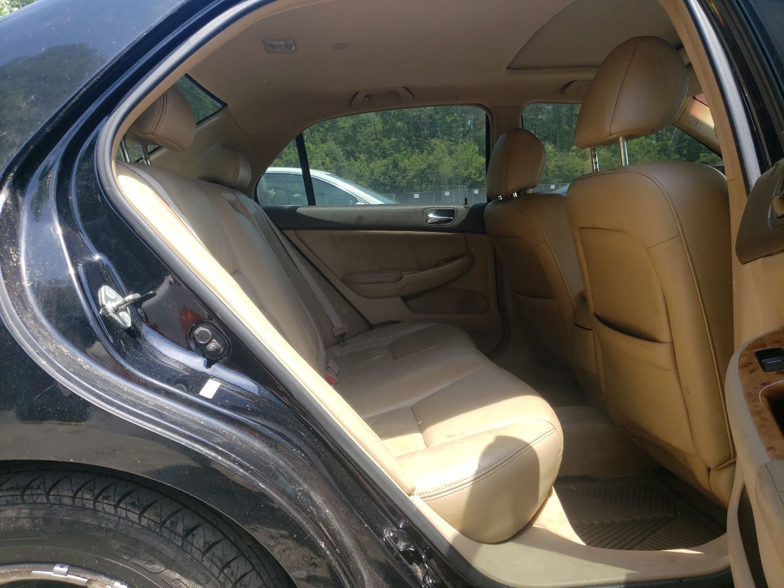 Photo 6 from auction – 2004 HONDA ACCORD EX with VIN 1HGCM56844A111163