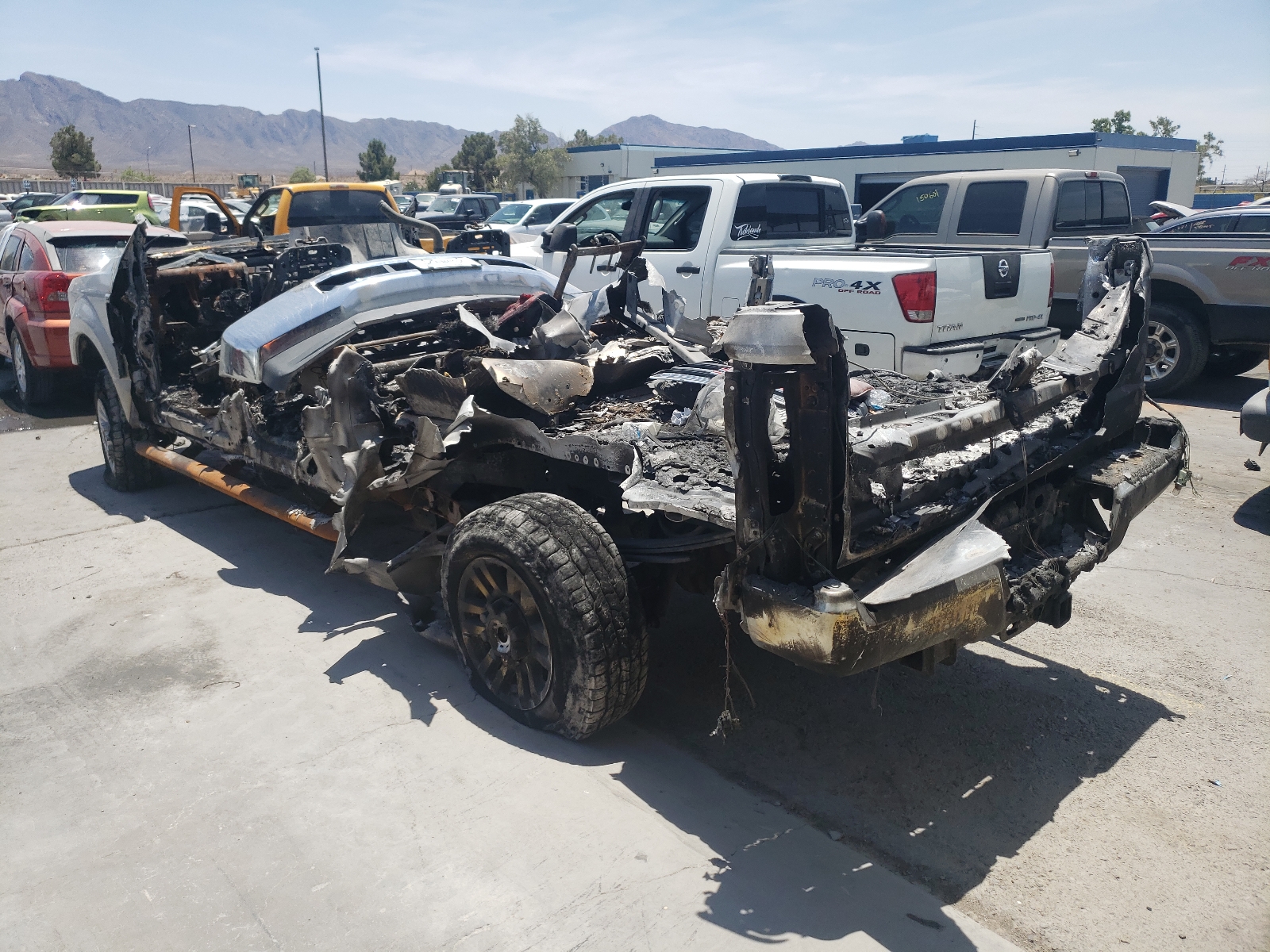 Photo 3 from auction – 2017 FORD F250 SUPER with VIN 1FT7W2B64HEF19755