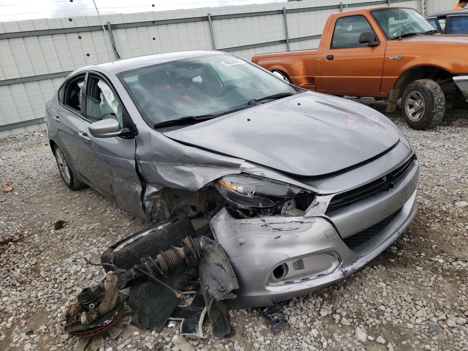 DODGE DART SXT 2014 with VIN 1C3CDFBB4ED830908 - Photo from auction