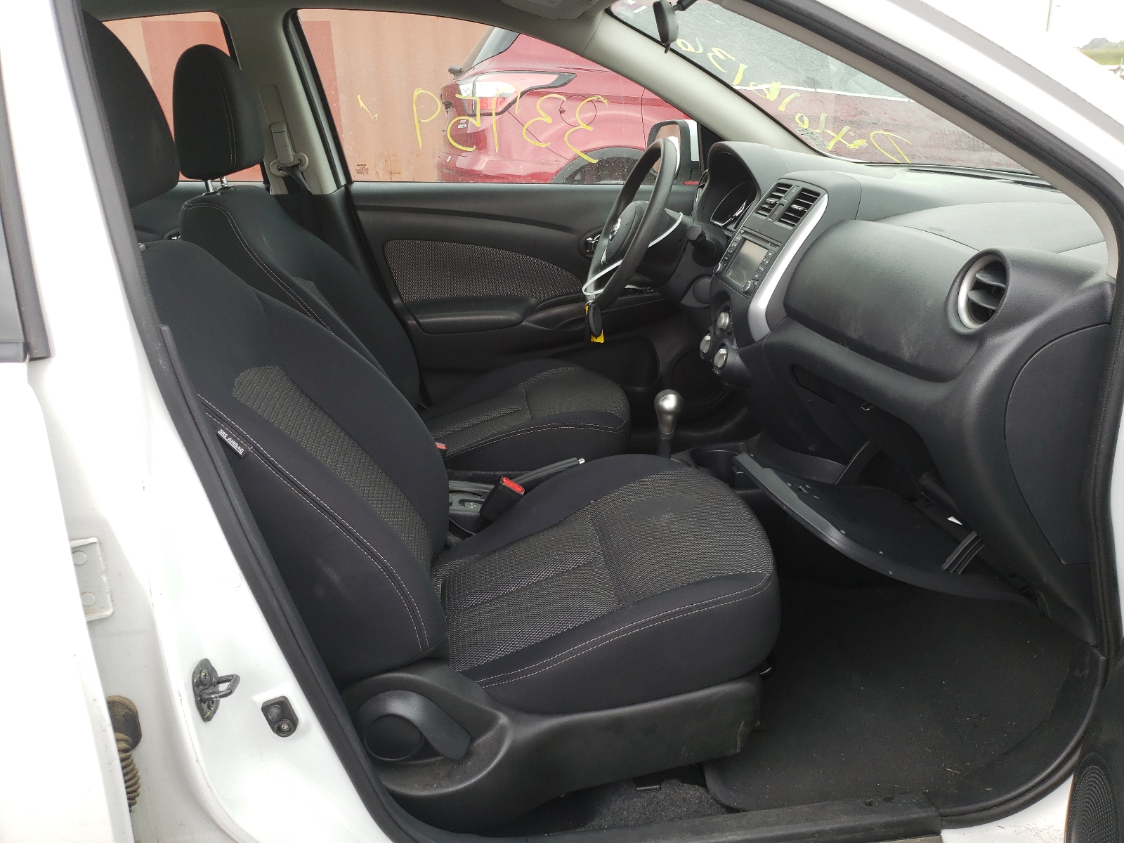 Photo 5 from auction – 2014 NISSAN VERSA S with VIN 3N1CN7AP5EL870262