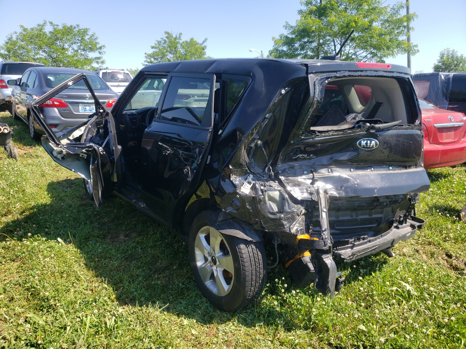 Photo 3 from auction – 2019 KIA SOUL with VIN KNDJN2A25K7915101
