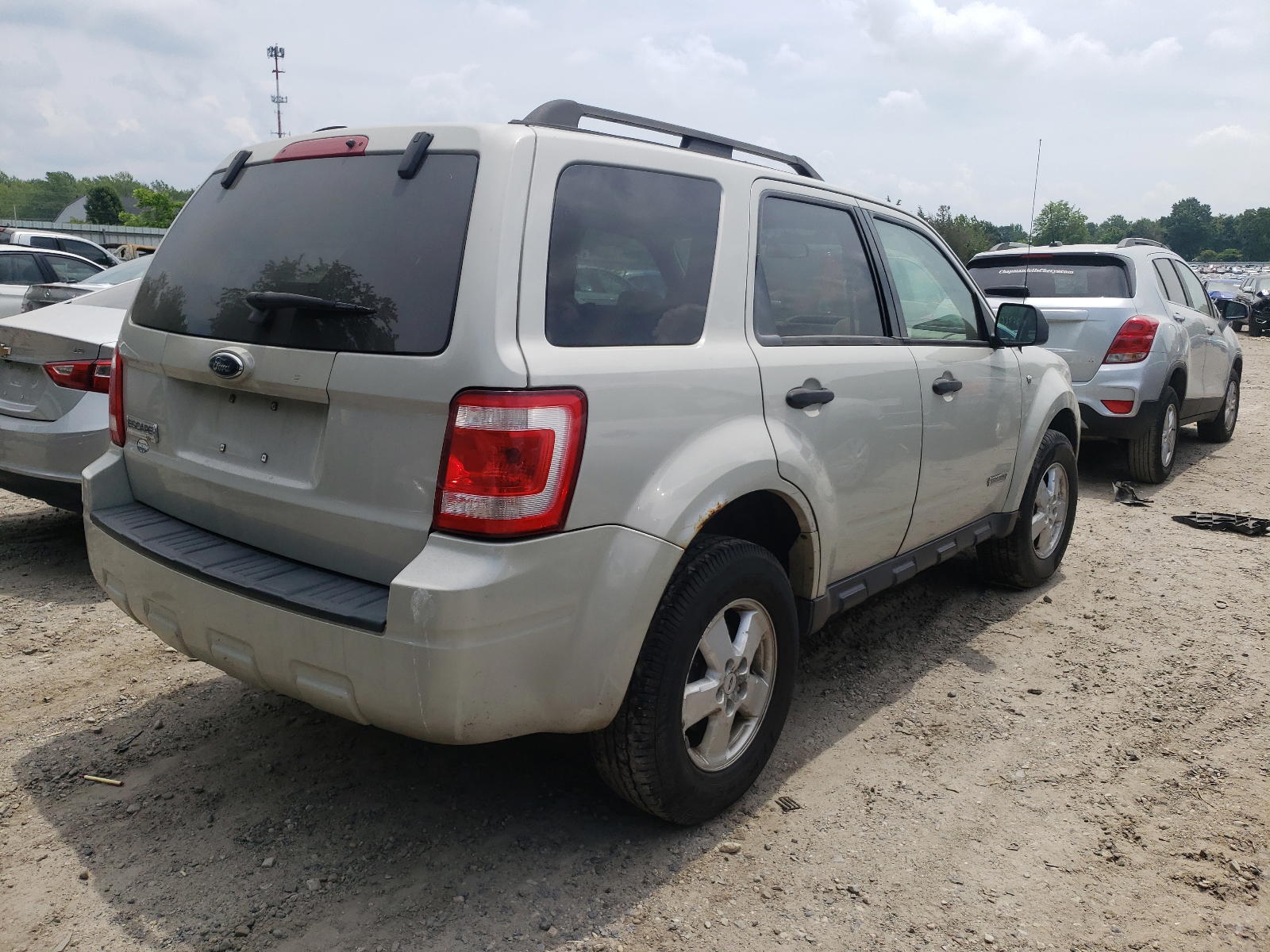 Photo 4 from auction – 2008 FORD ESCAPE XLT with VIN 1FMCU93128KD30776