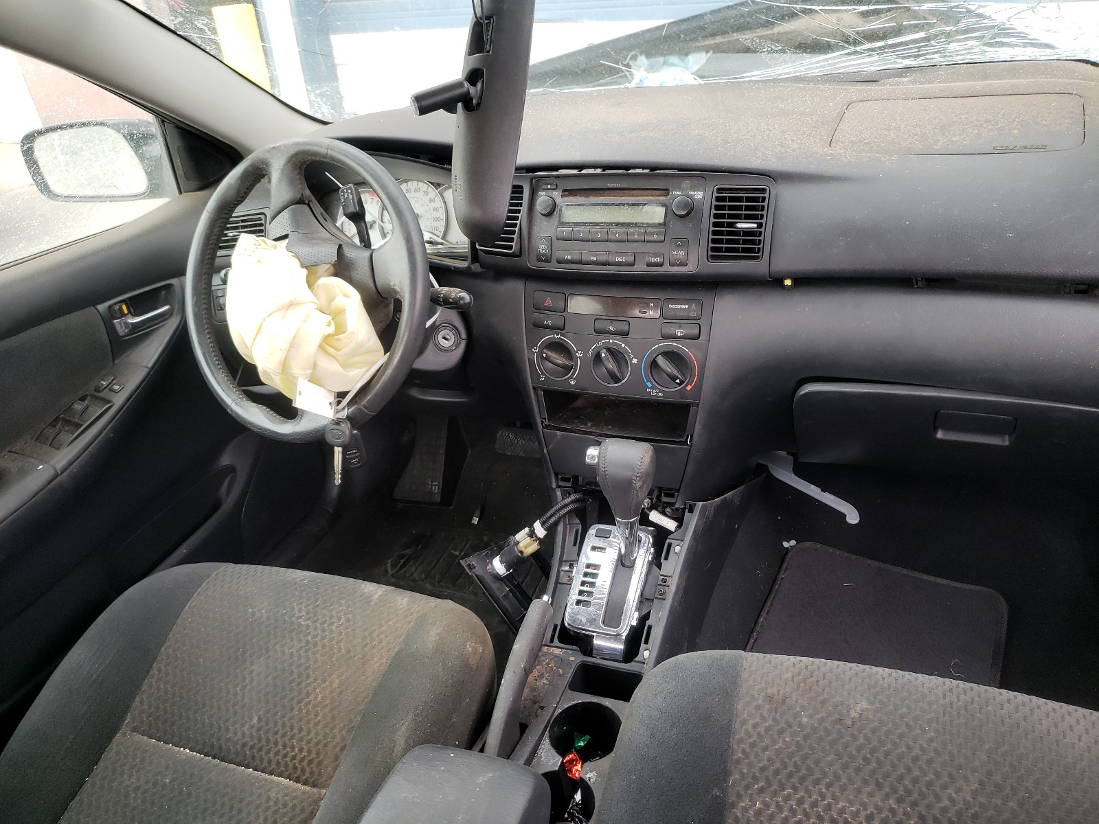 صورة رقم 9 من المزاد - 2006 TOYOTA COROLLA CE مع VIN 2T1BR32E46C693310