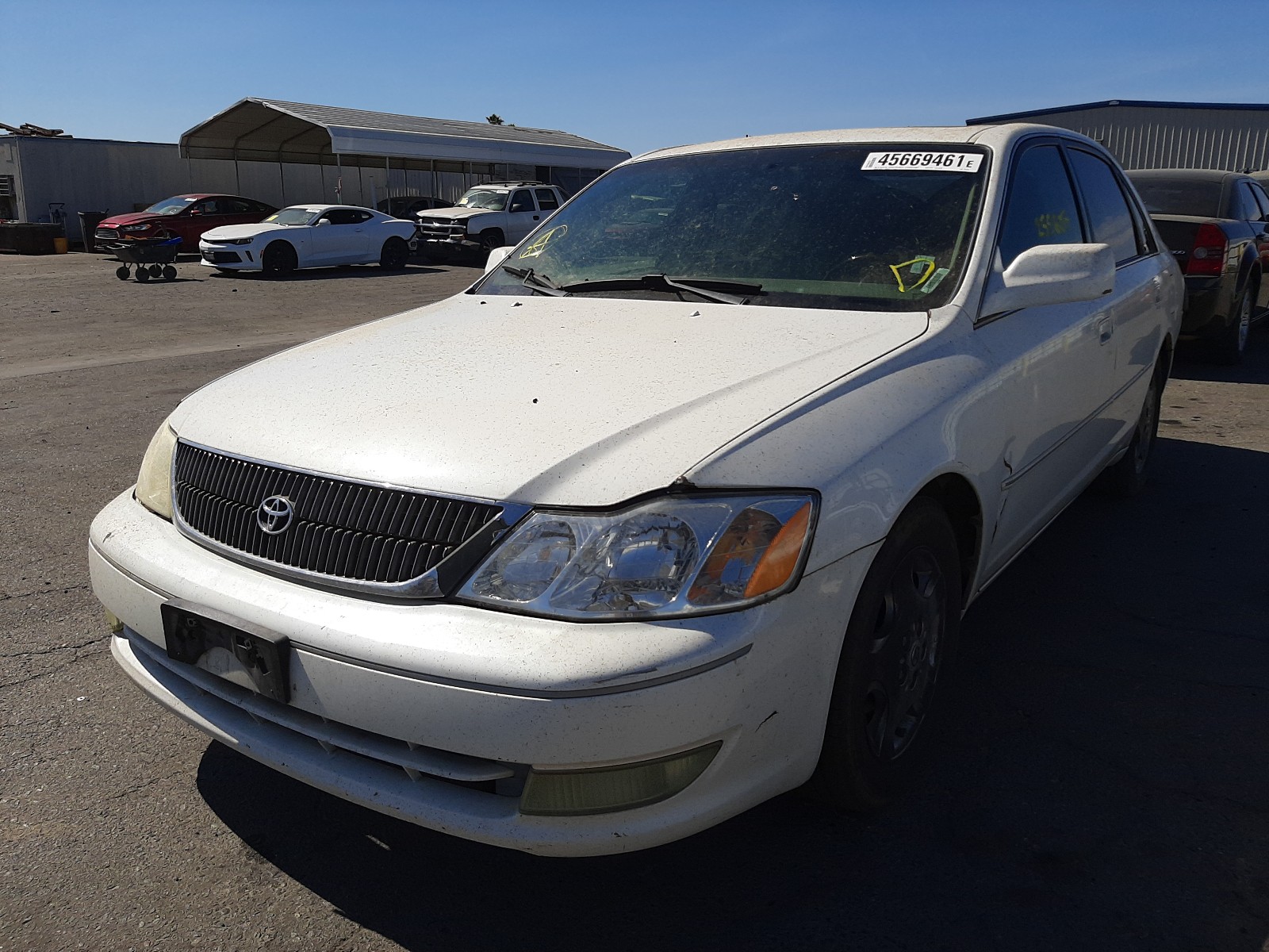 Photo 2 from auction – 2003 TOYOTA AVALON XL with VIN 4T1BF28B53U303292