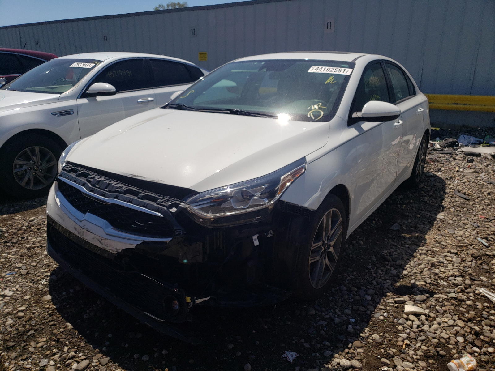 Photo 2 from auction – 2019 KIA FORTE GT L with VIN 3KPF34AD5KE018501