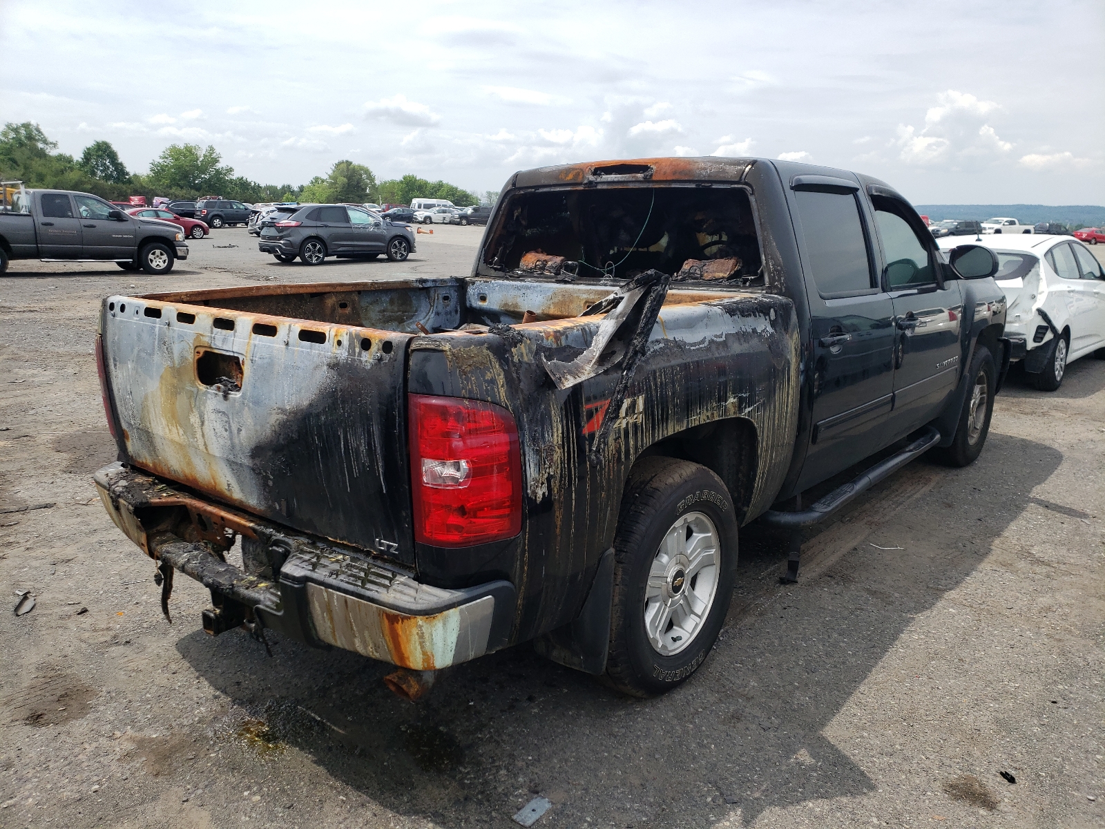 Photo 4 from auction – 2013 CHEVROLET SILVERADO with VIN 3GCPKTE25DG161353