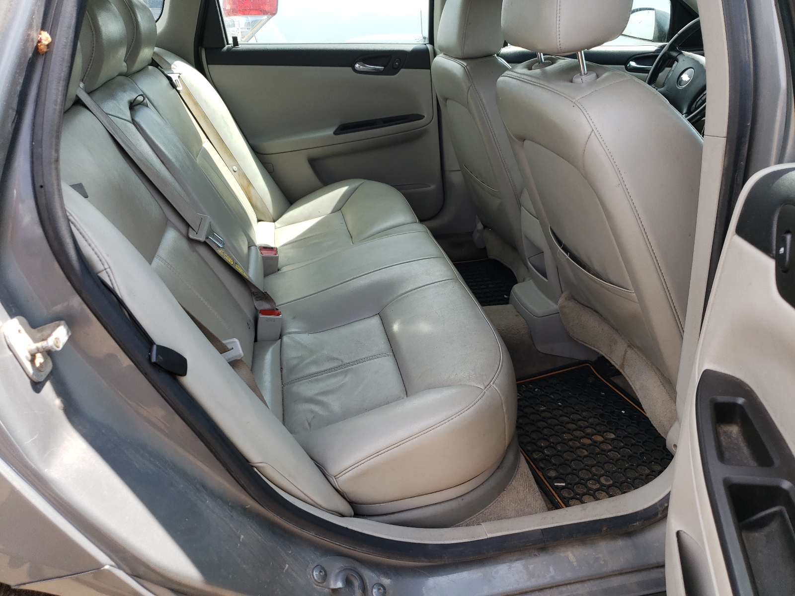 Photo 6 from auction – 2008 CHEVROLET IMPALA LTZ with VIN 2G1WU583X81242152