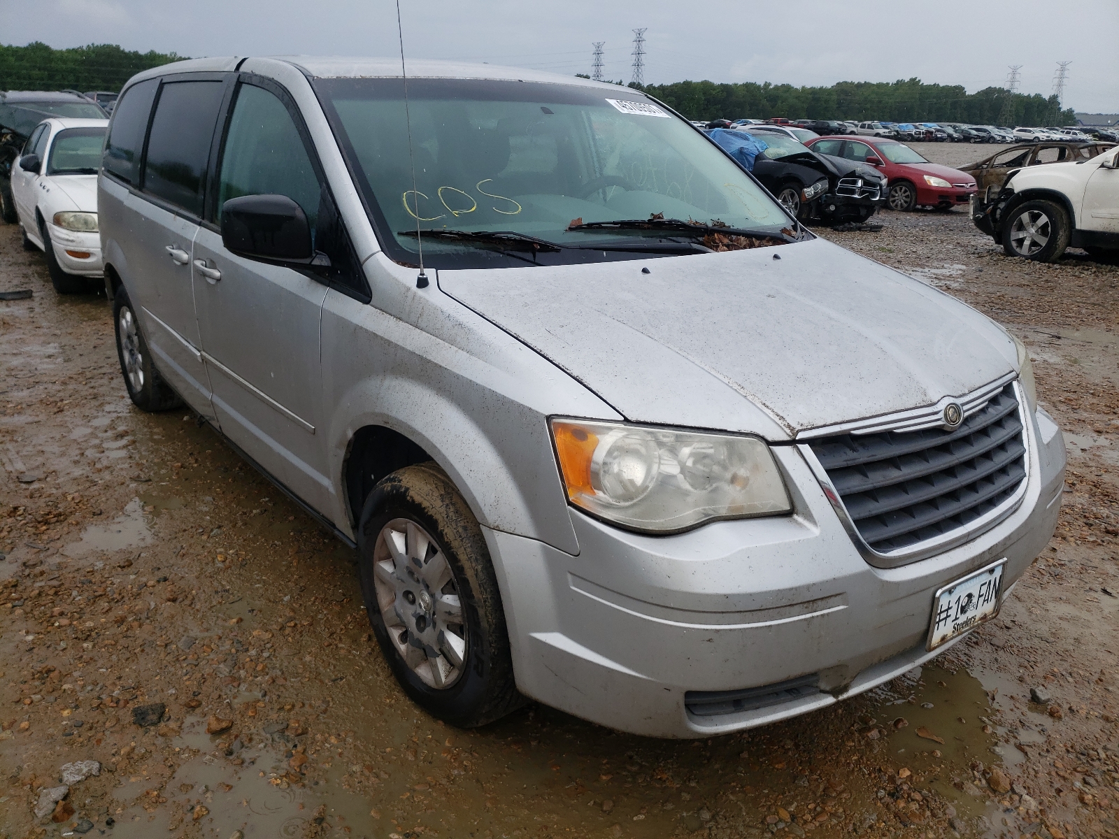 CHRYSLER TOWN & COU 2008 with VIN 2A8HR54P48R758186 - Photo from auction