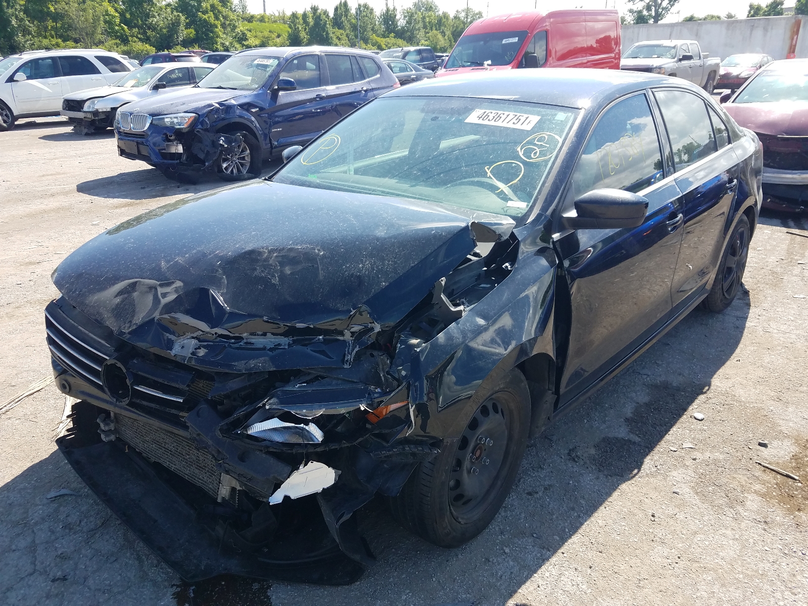 Photo 2 from auction – 2017 VOLKSWAGEN JETTA S with VIN 3VW2B7AJ0HM236091