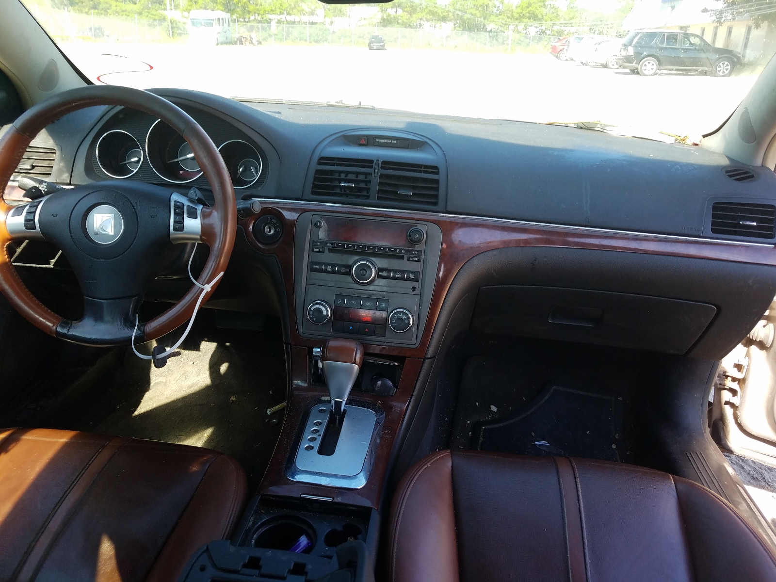 Photo 9 from auction – 2008 SATURN AURA XR with VIN 1G8ZV57728F138781