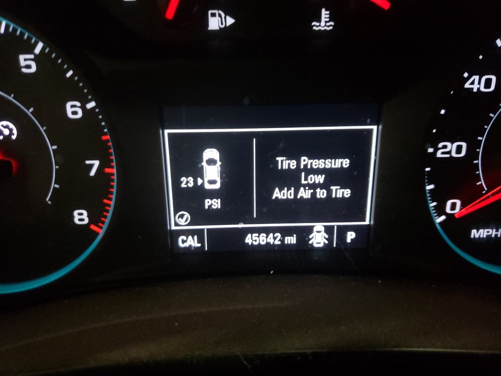 Photo 8 from auction – 2017 CHEVROLET MALIBU LS with VIN 1G1ZB5ST5HF167669