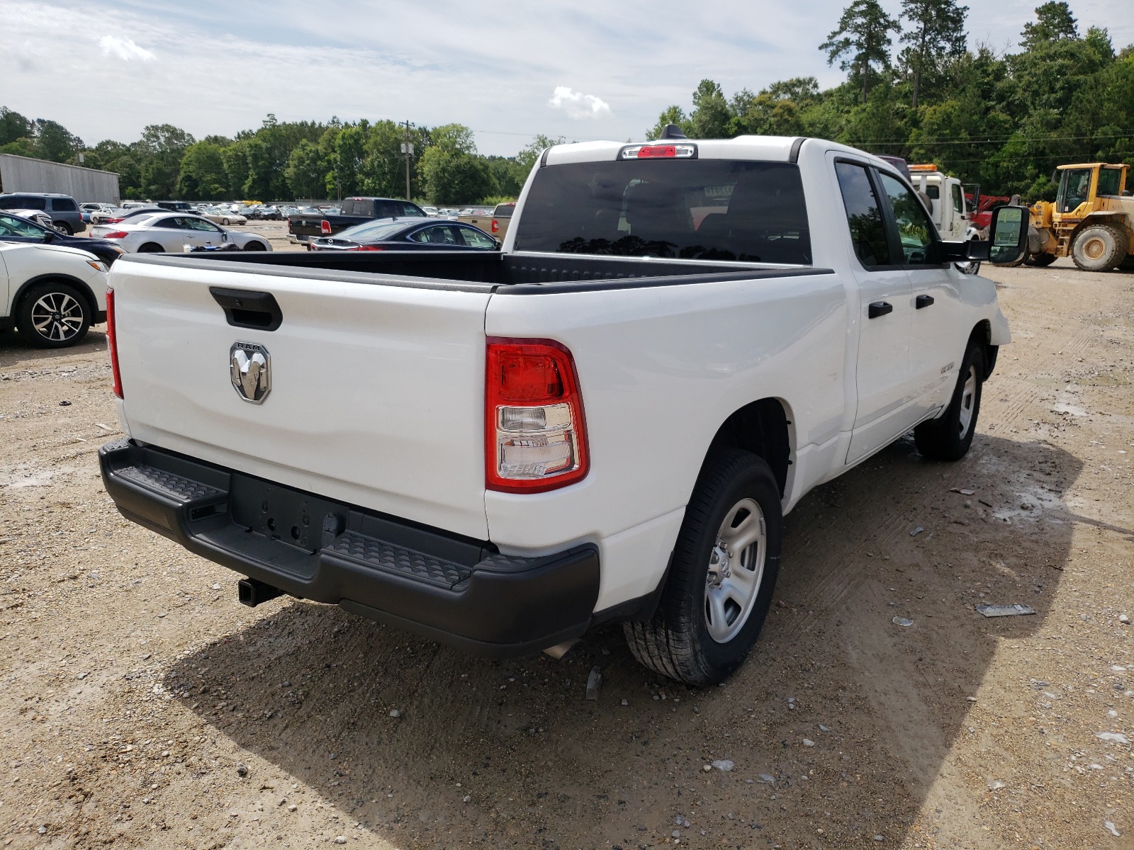 Photo 4 from auction – 2020 RAM 1500 TRADE with VIN 1C6SRECG9LN365070