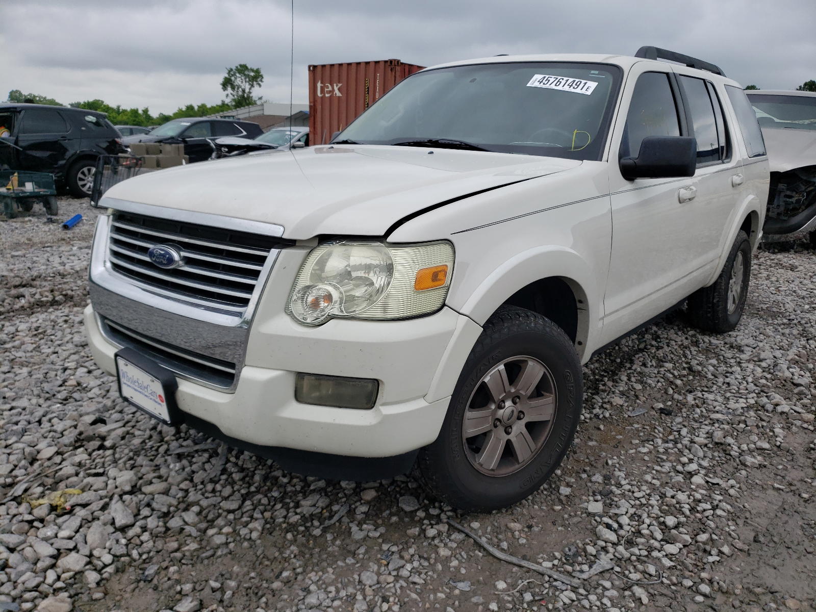 Photo 2 from auction – 2008 FORD EXPLORER X with VIN 1FMEU63E48UA08705