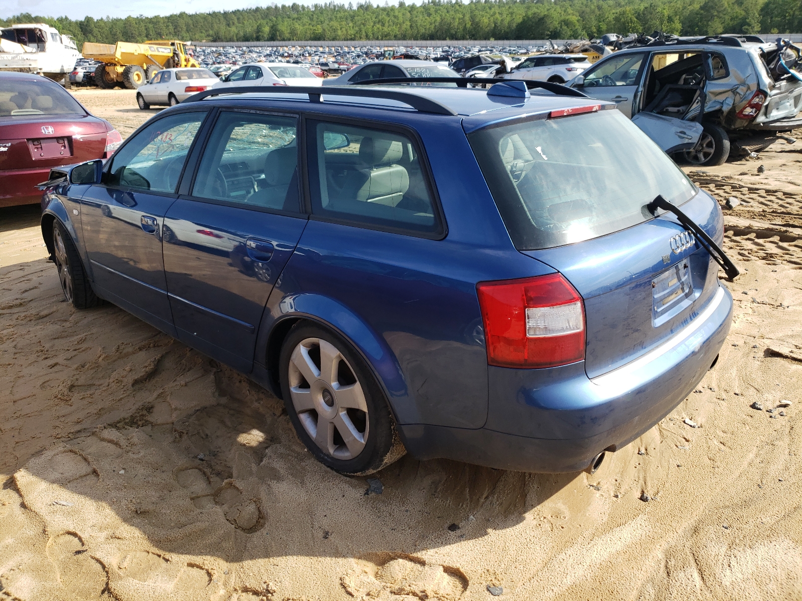 Photo 3 from auction – 2004 AUDI A4 1.8T AV with VIN WAUVC58E94A029133