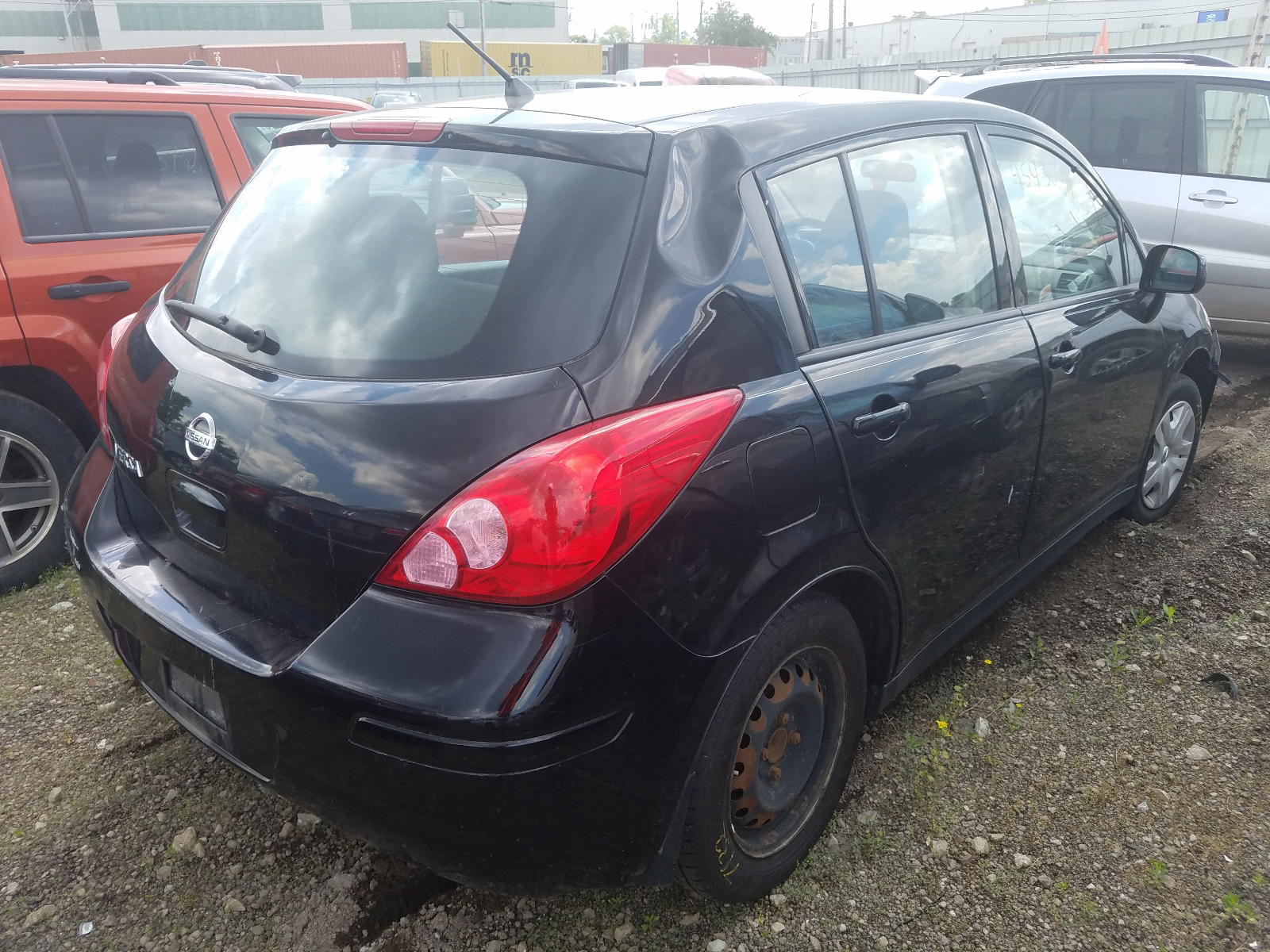 Photo 4 from auction – 2011 NISSAN VERSA S with VIN 3N1BC1CP3BL447316