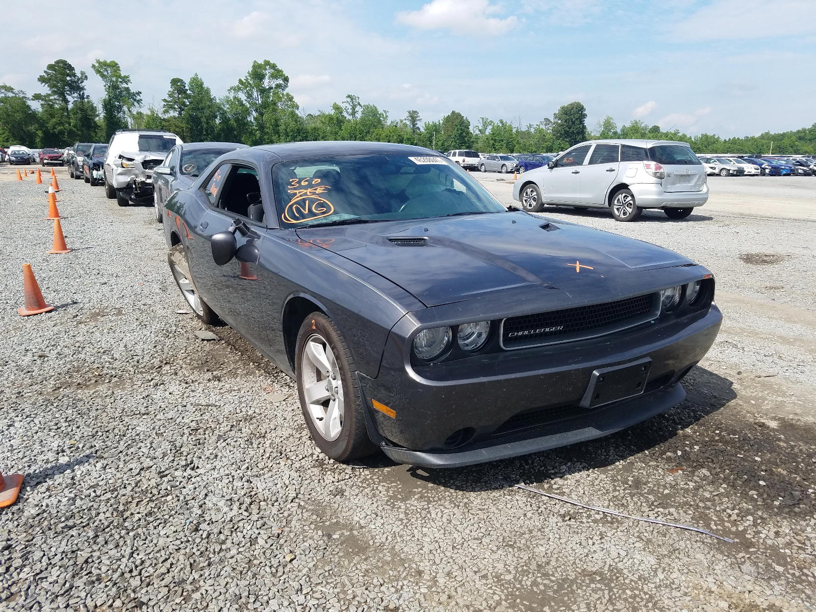 DODGE CHALLENGER 2014 with VIN 2C3CDYAG2EH208609 - Photo from auction