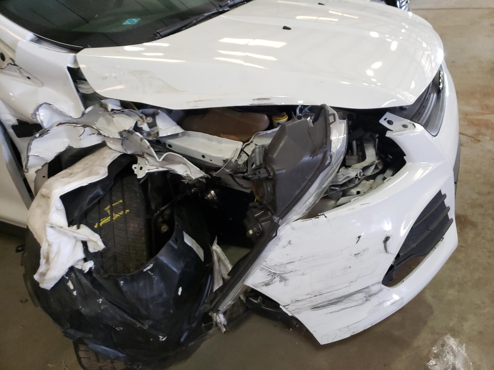 Photo 9 from auction – 2015 FORD ESCAPE S with VIN 1FMCU0F73FUC32675