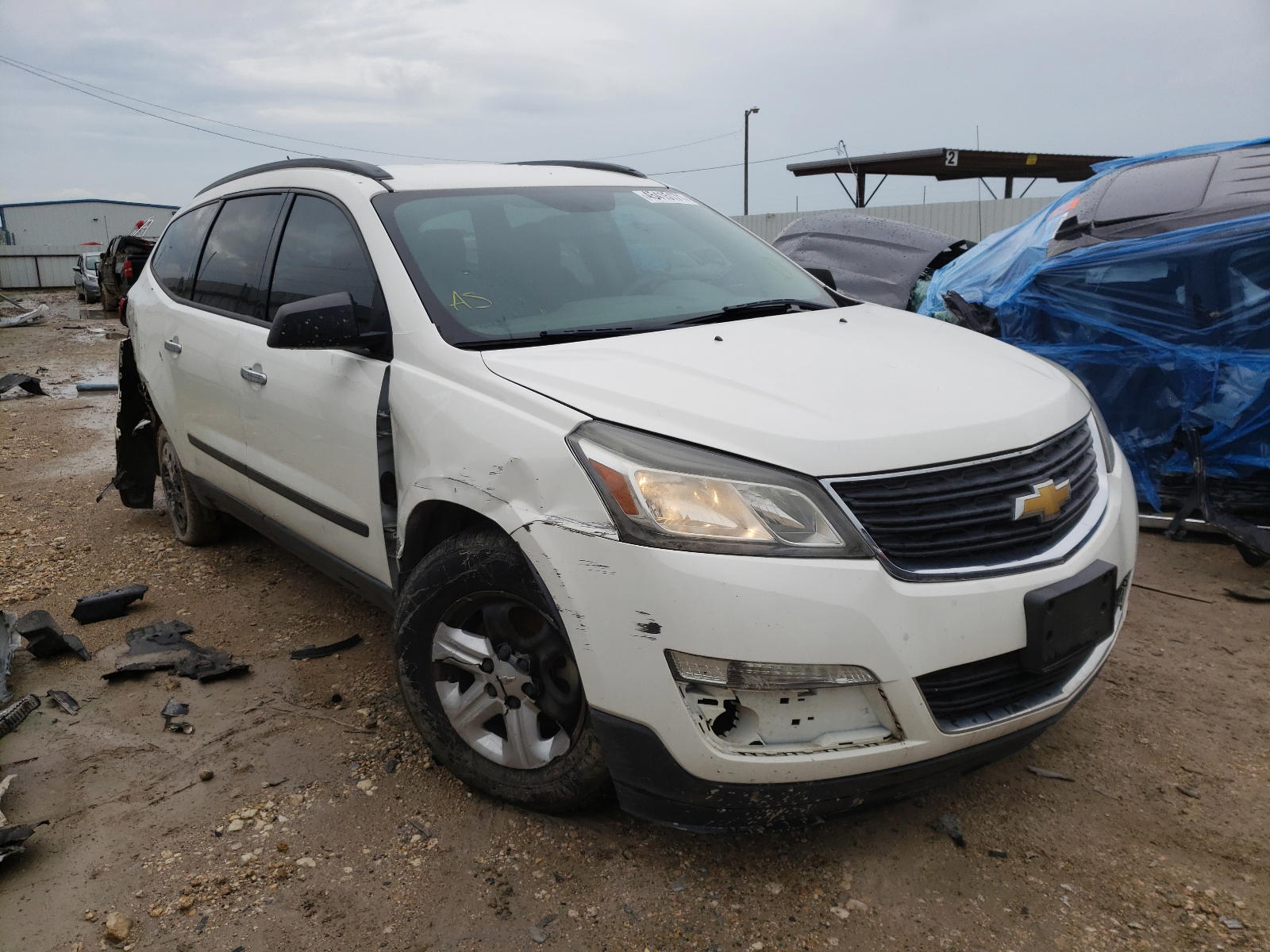 CHEVROLET TRAVERSE L 2014 with VIN 1GNKRFED5EJ228520 - Photo from auction