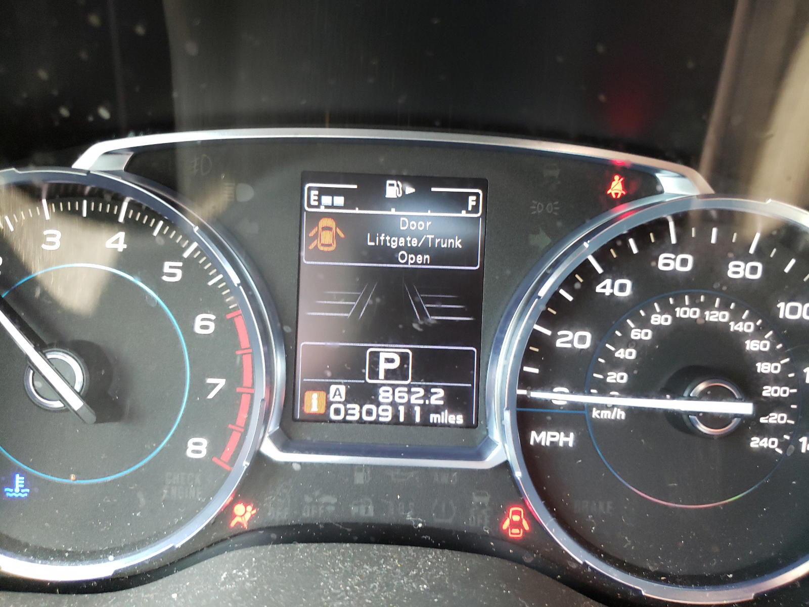 Photo 8 from auction – 2018 SUBARU FORESTER 2 with VIN JF2SJAGC9JH463948