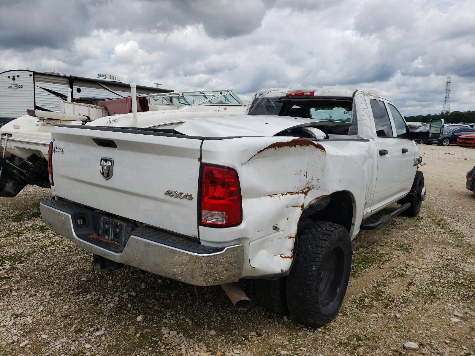 Photo 4 from auction – 2014 RAM 3500 ST with VIN 3C63RPGL9EG132437