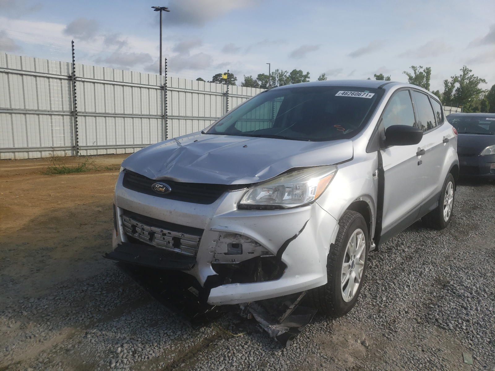 Photo 2 from auction – 2014 FORD ESCAPE S with VIN 1FMCU0F76EUC16050