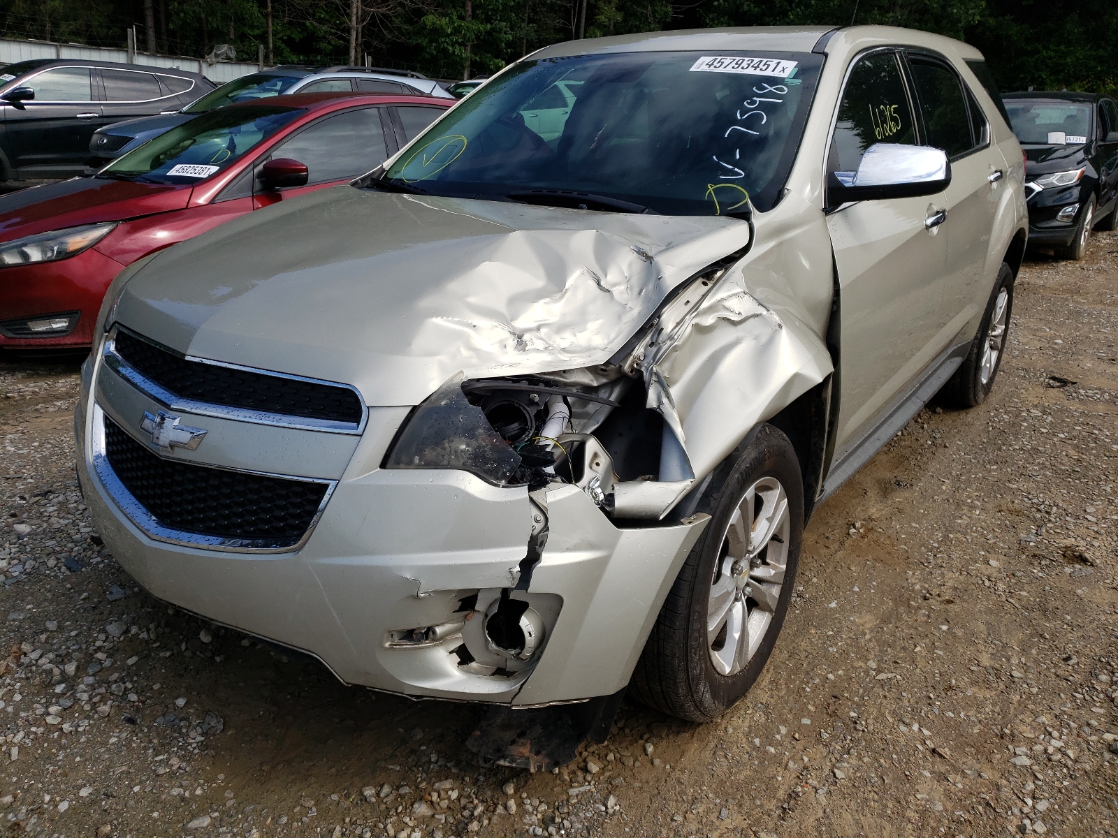 Photo 2 from auction – 2015 CHEVROLET EQUINOX LS with VIN 2GNALAEKXF1117598