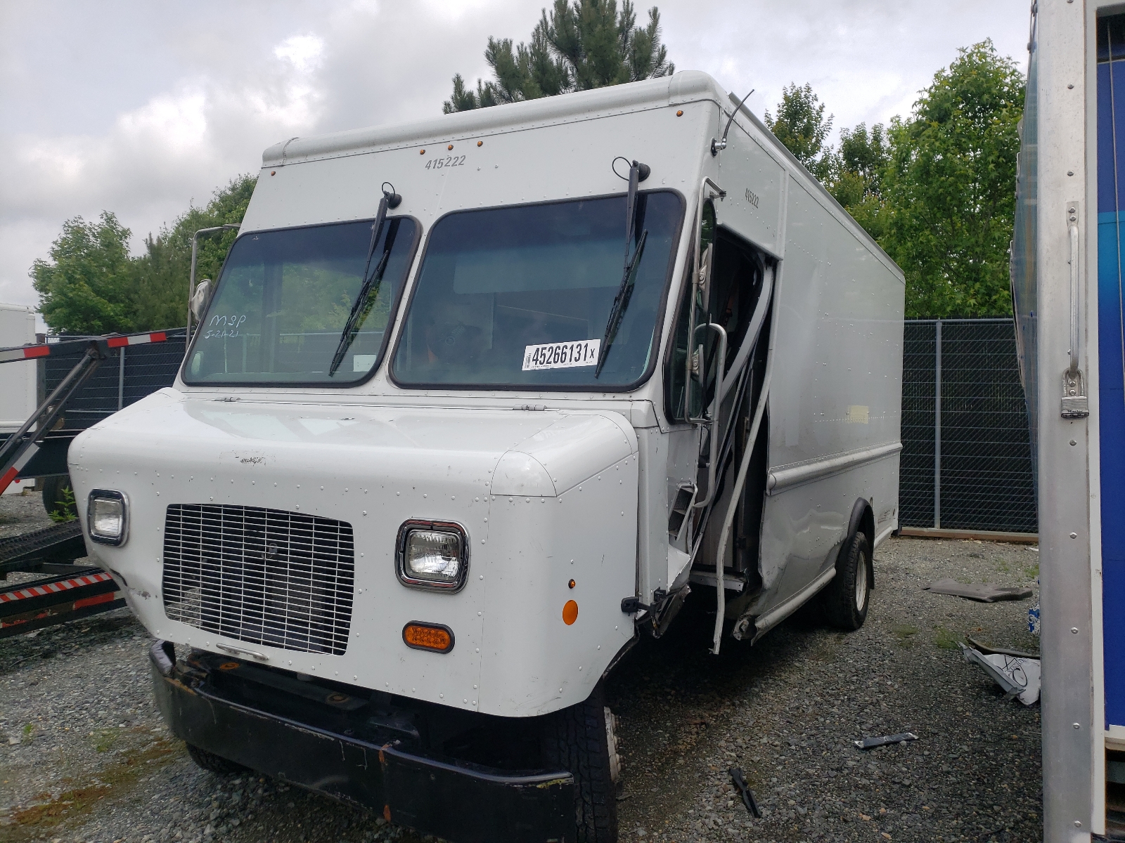 Photo 2 from auction – 2019 FORD ECONOLINE with VIN 1FC3E4K67KDC09920