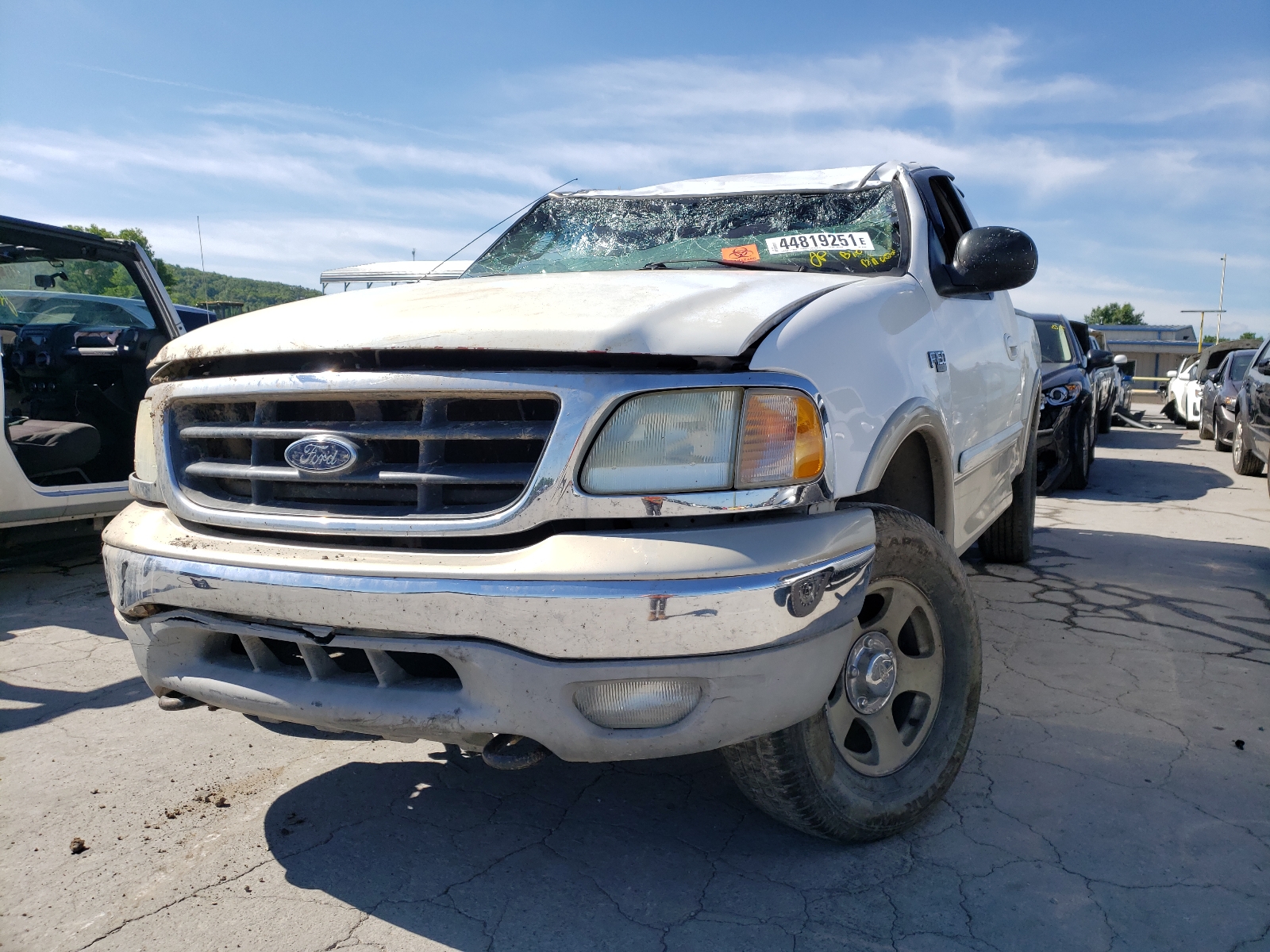 Photo 2 from auction – 2003 FORD F150 with VIN 1FTRX18L73NB11594
