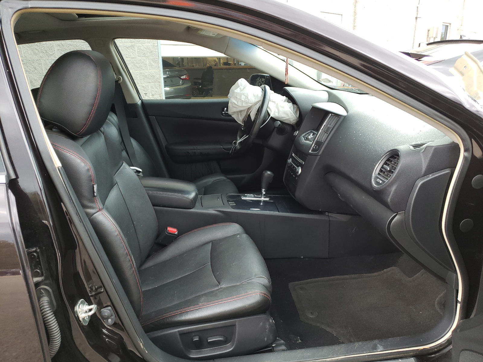 Photo 5 from auction – 2014 NISSAN MAXIMA S with VIN 1N4AA5AP0EC484080