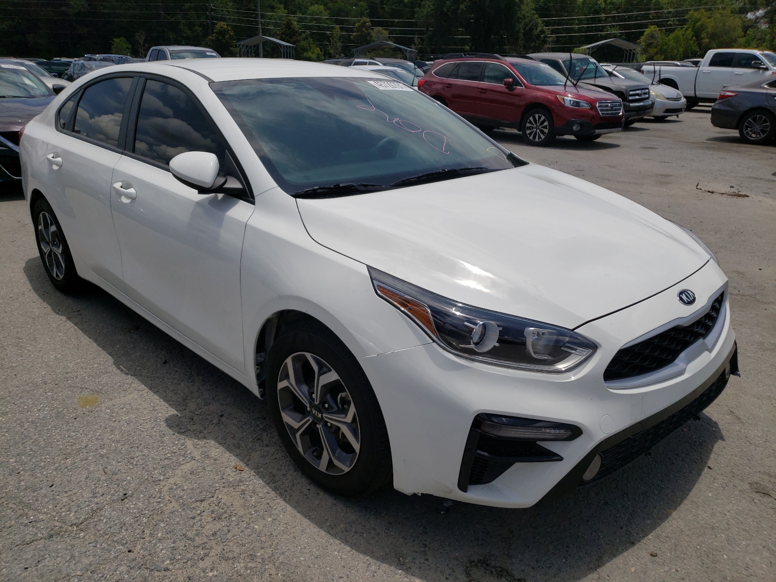 Photo 1 from auction – 2020 KIA FORTE FE with VIN 3KPF24AD6LE143348