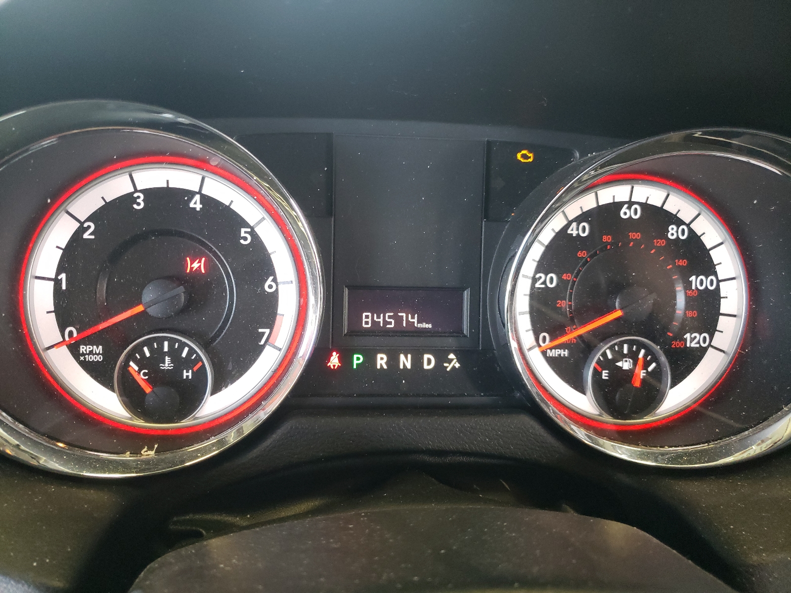 صورة رقم 8 من المزاد - 2013 DODGE GRAND CARA مع VIN 2C4RDGBG2DR692269