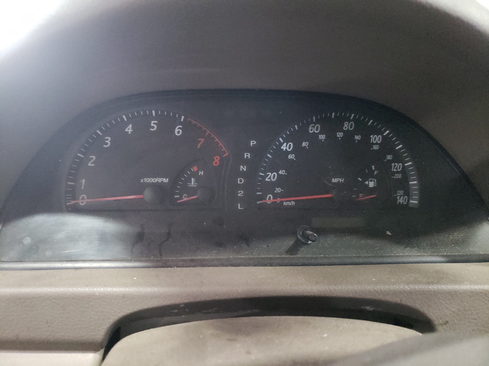 Photo 8 from auction – 2002 TOYOTA CAMRY LE with VIN JTDBE32K920087622