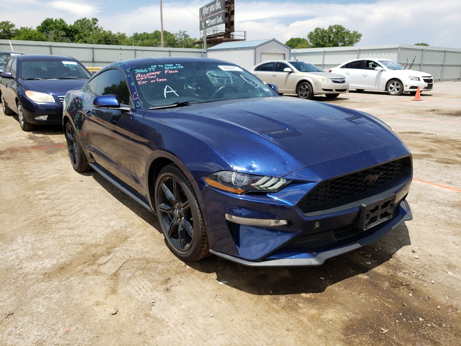 FORD MUSTANG 2019 with VIN 1FA6P8THXK5143085 - Photo from auction