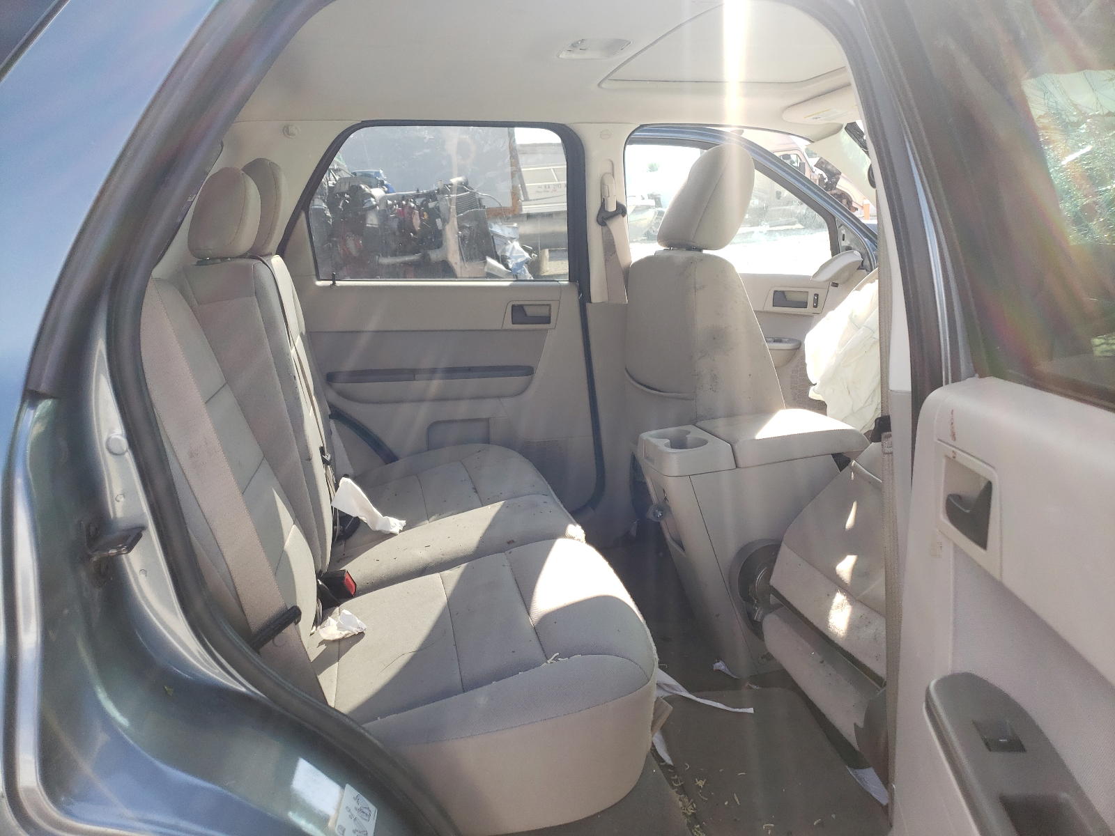 Photo 6 from auction – 2012 FORD ESCAPE XLT with VIN 1FMCU0D73CKB91314