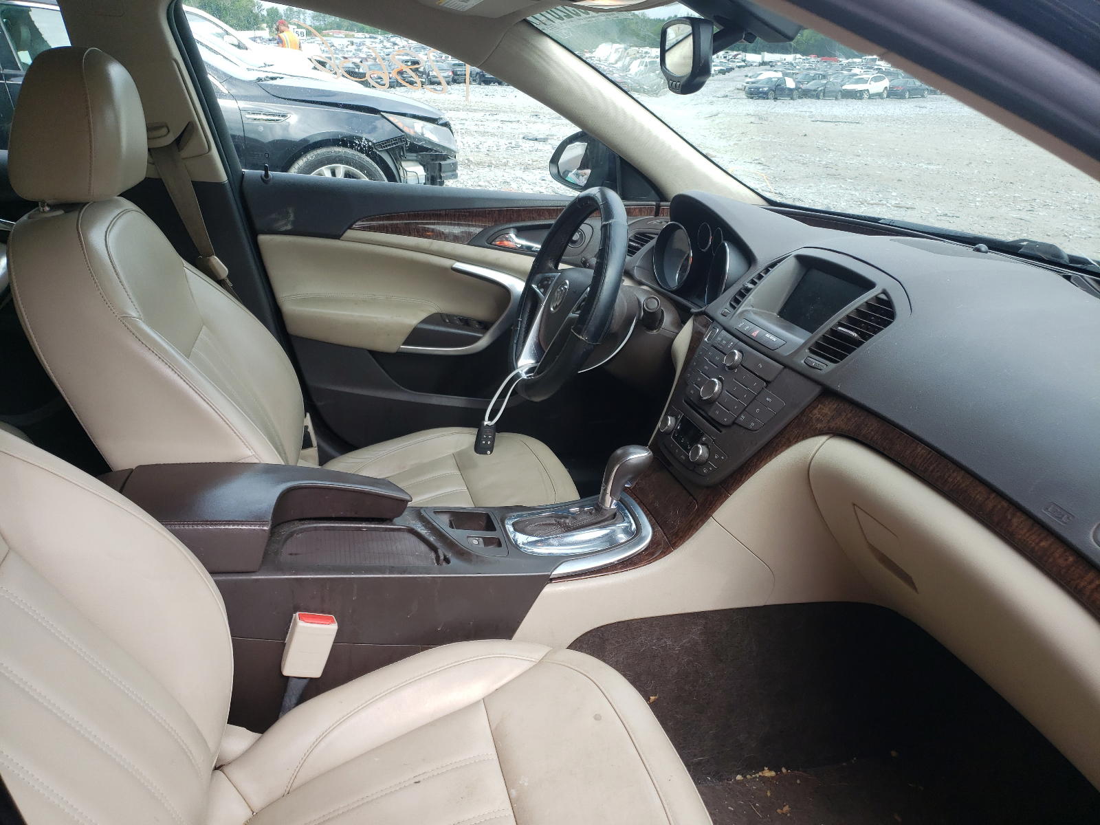Photo 5 from auction – 2013 BUICK REGAL PREM with VIN 2G4GU5GV4D9138651
