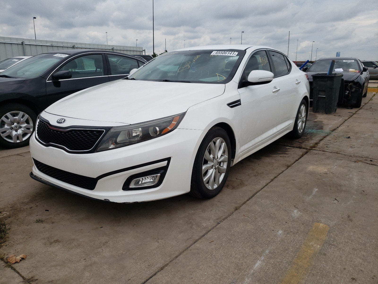 Foto 2 de la subasta – 2015 KIA OPTIMA EX con VIN 5XXGN4A70FG387045