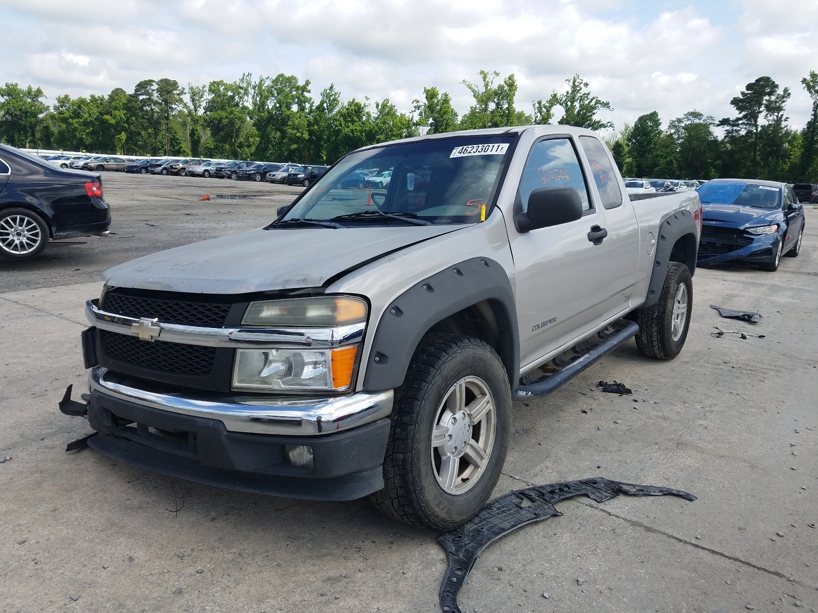 Photo 2 from auction – 2004 CHEVROLET COLORADO with VIN 1GCDS196448143601
