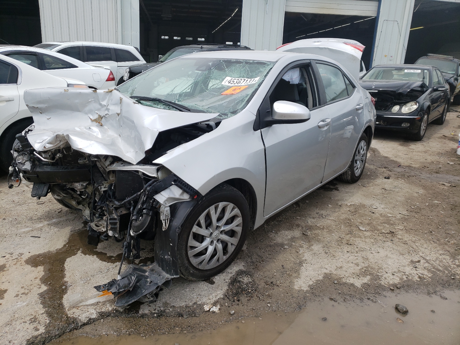 Photo 2 from auction – 2017 TOYOTA COROLLA L with VIN 5YFBURHE6HP711737