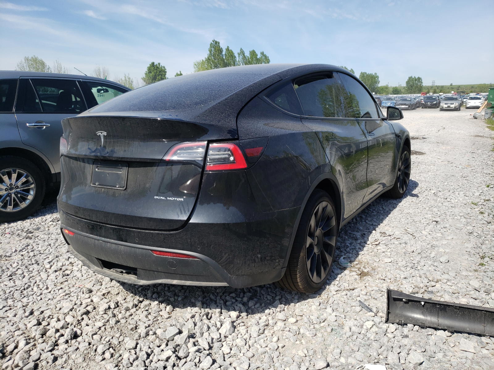 Photo 4 from auction – 2021 TESLA MODEL Y with VIN 5YJYGDEE0MF081177