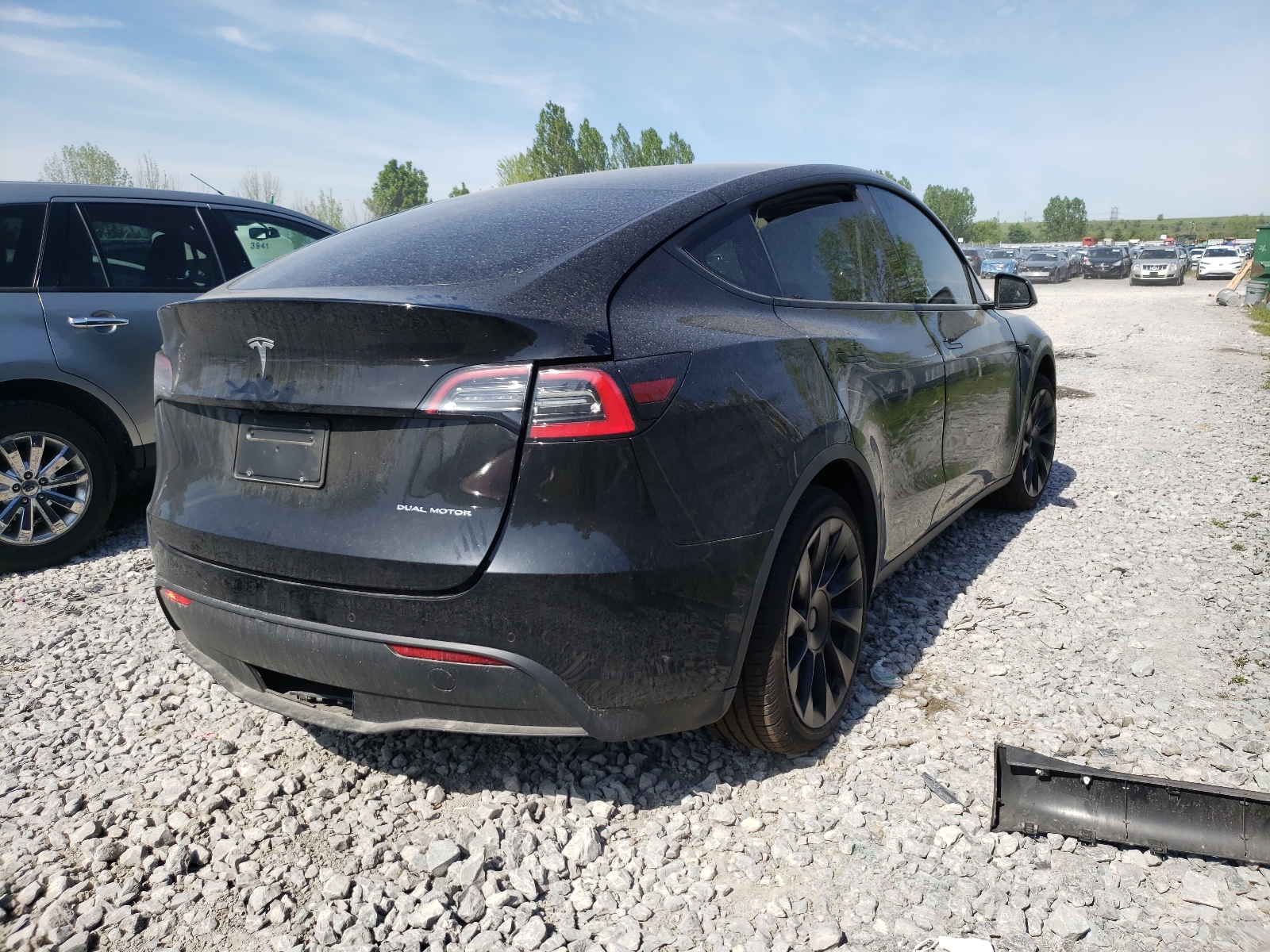 Zdjęcie 4 z aukcji – 2021 TESLA MODEL Y z VIN 5YJYGDEE0MF081177