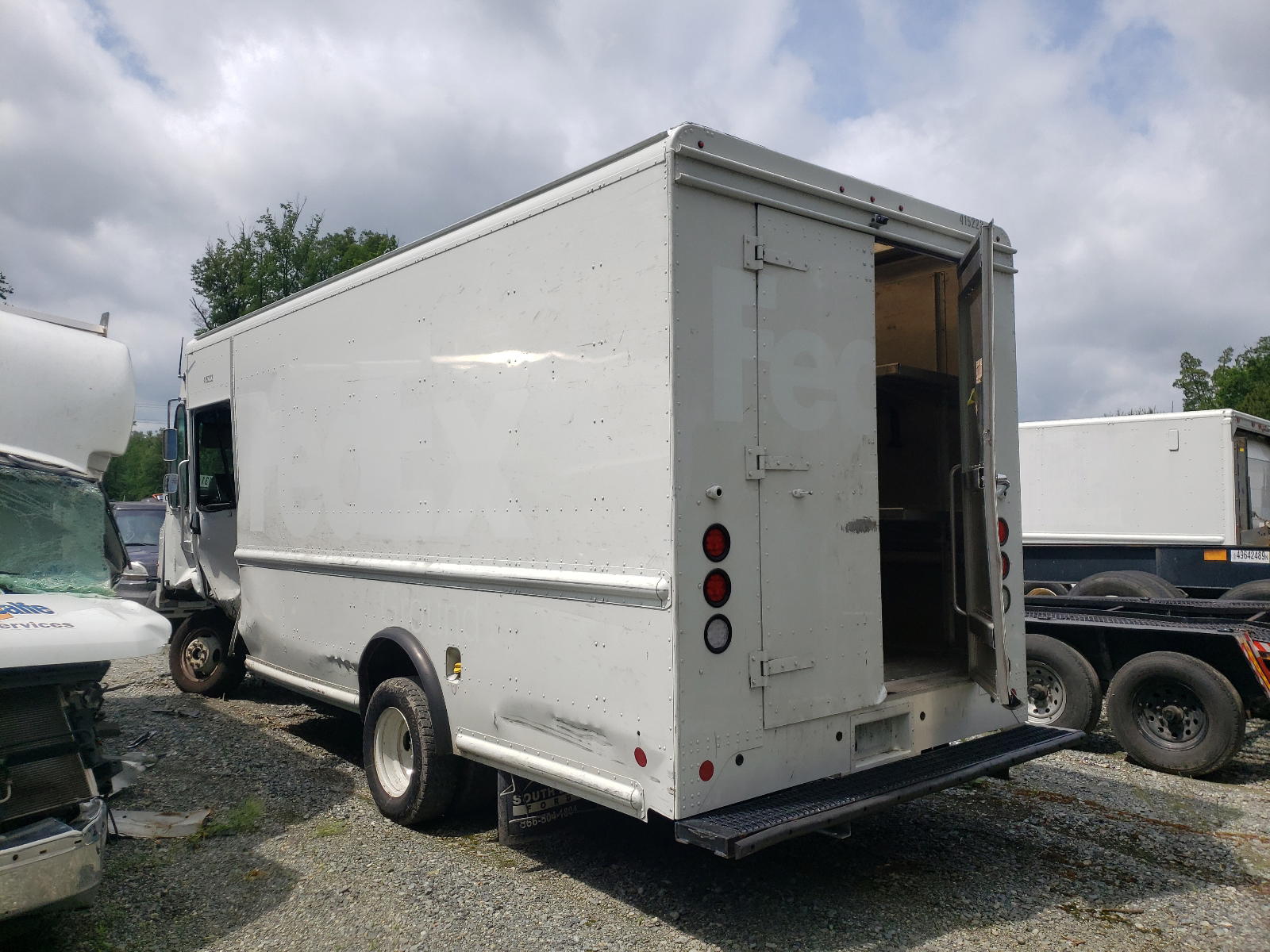 Photo 3 from auction – 2019 FORD ECONOLINE with VIN 1FC3E4K67KDC09920